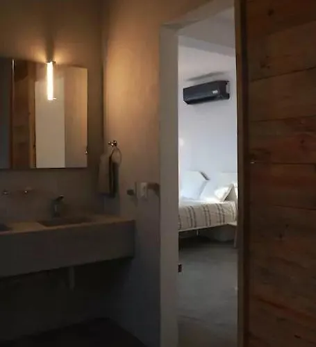 Hotel Radio